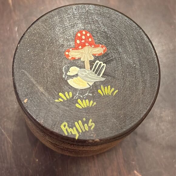 Vintage Wooden Trinket Box with Bird and Mushroom - Picture 2 of 4